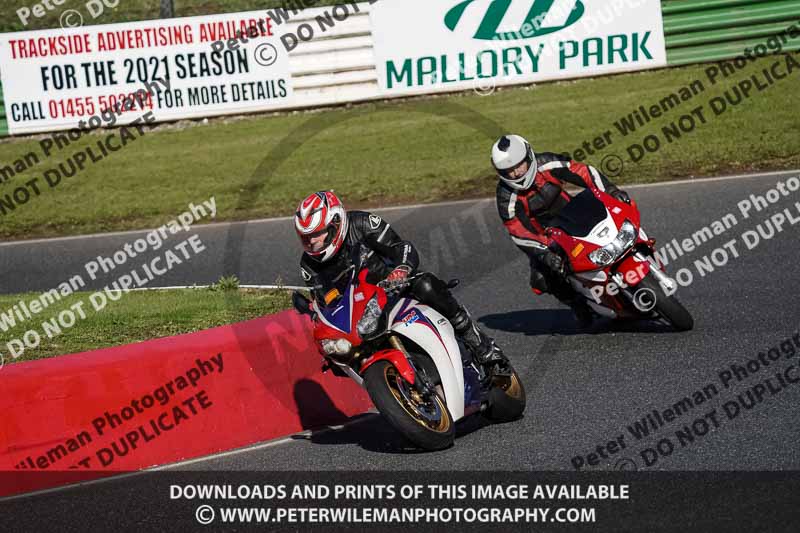 enduro digital images;event digital images;eventdigitalimages;mallory park;mallory park photographs;mallory park trackday;mallory park trackday photographs;no limits trackdays;peter wileman photography;racing digital images;trackday digital images;trackday photos